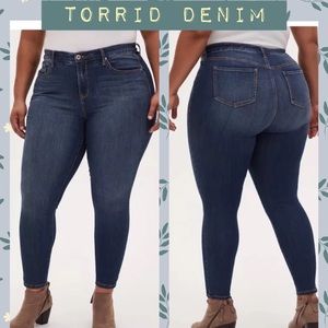 Torrid Denim Sky High Skinny Jeans In A Dark Denim Wash